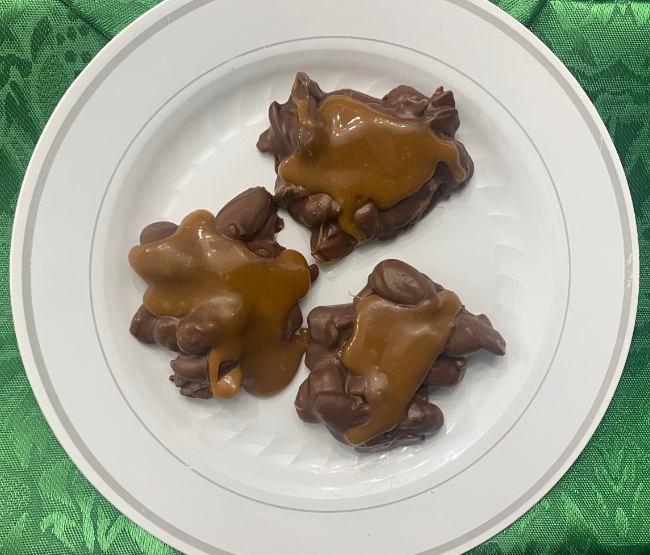 Milk-Chocolate-Pecan-Salted-Caramel